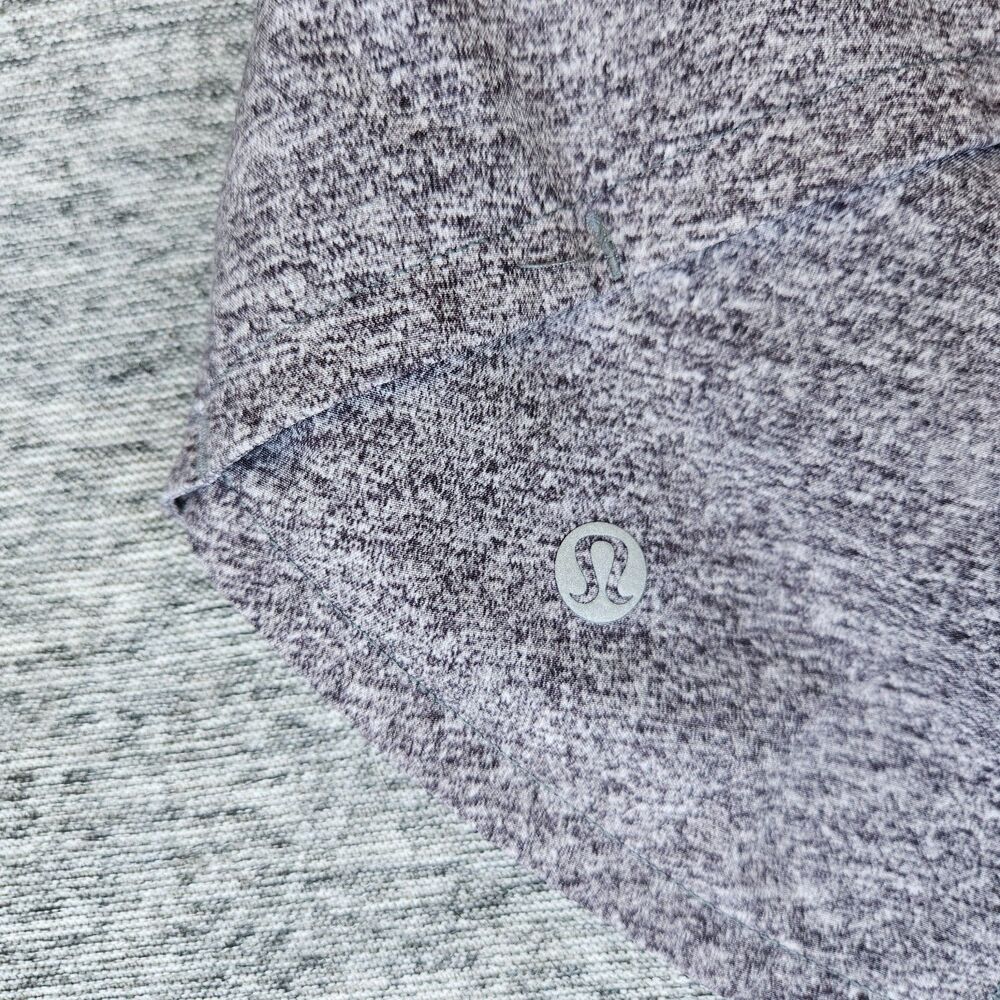 Lululemon Speed Up Low-Rise Lined Running Shorts Gray Size 6 2.5 Inch Inseam - Picture 9 of 10